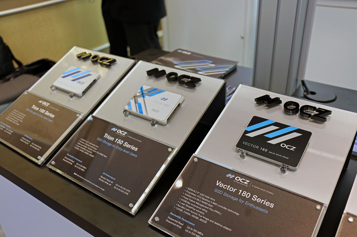 OCZ RevoDrive 400 NVMe SSD Rips Through CES 2016 At 2.7GB Per Second