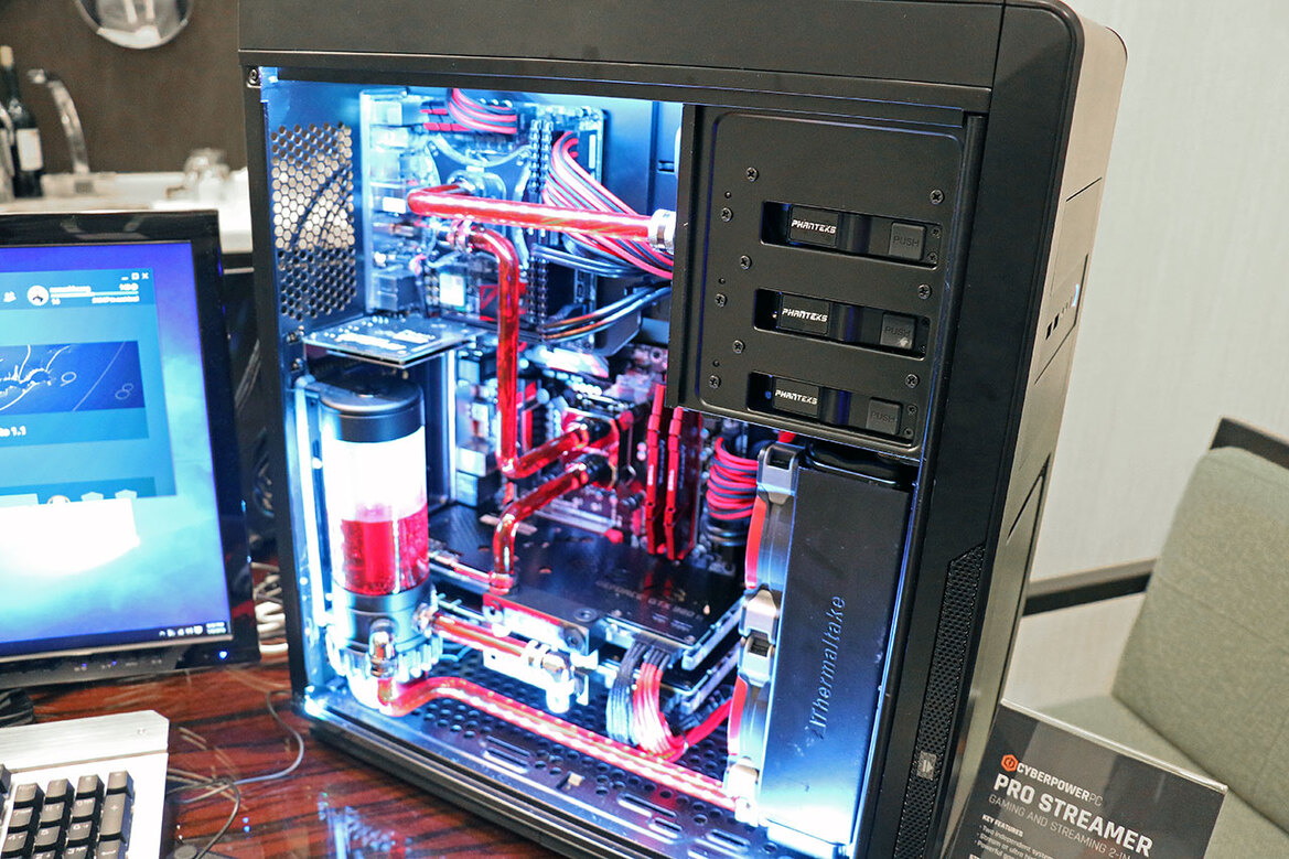 CyberPower Targets 'Broadcast Gamers' With Pro Streamer 2-in-1 Desktop, Unveils Two Syber Gaming Rigs