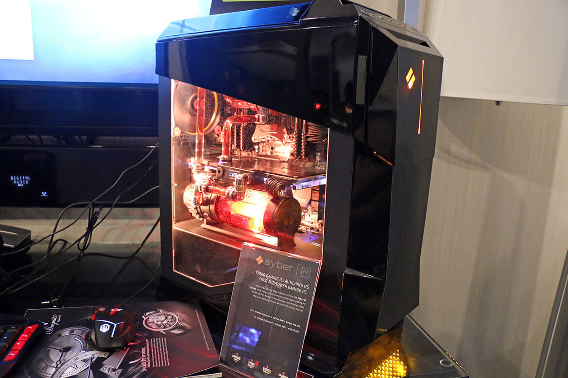 CyberPower Targets 'Broadcast Gamers' With Pro Streamer 2-in-1 Desktop, Unveils Two Syber Gaming Rigs