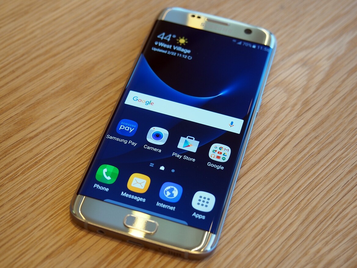 Hands-On Samsung Galaxy S7, Galaxy S7 Edge And Gear 360 VR With Submersion Test