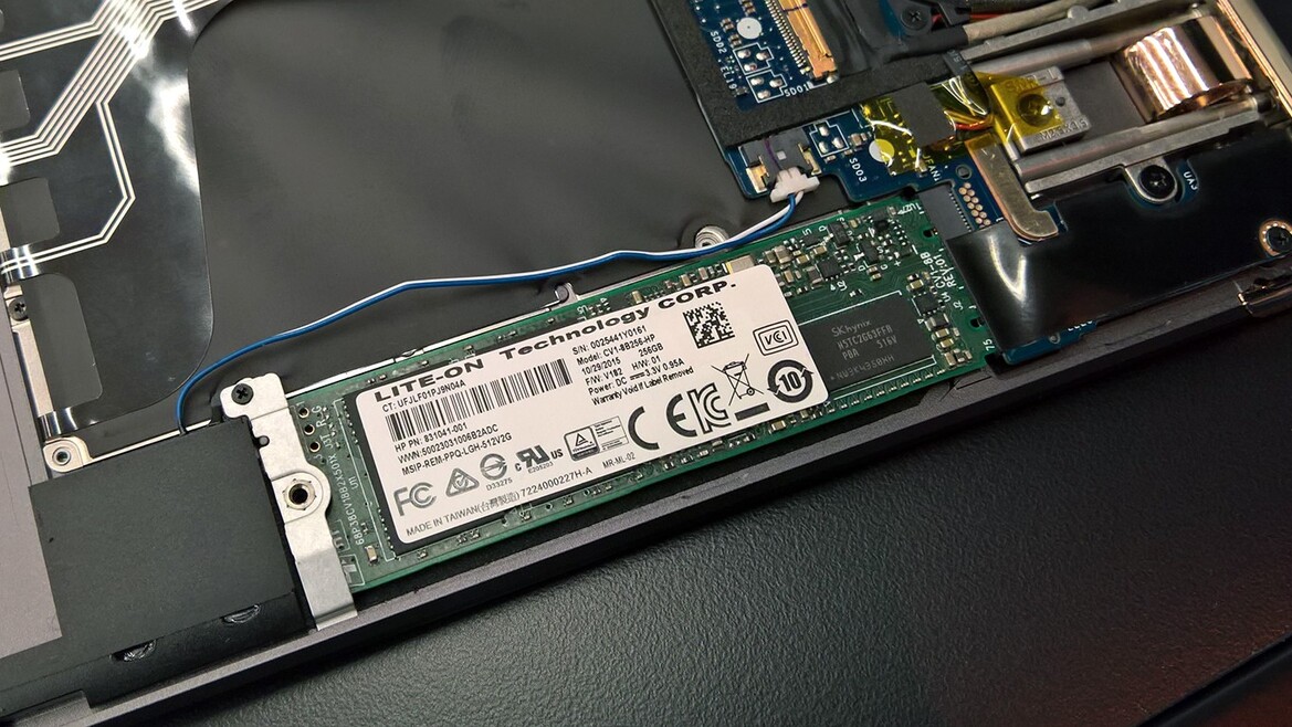 HP’s Ultra Thin 13-inch Spectre Goes MacBook Huntin’ With Skylake Core i7, Thunderbolt 3, Fancy Piston Hinges