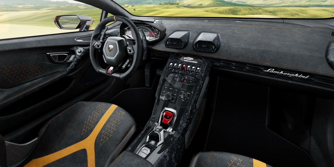 Lamborghini Huracán Performante Uncloaked, Sends 640 Italian Stallions To All Four Wheels