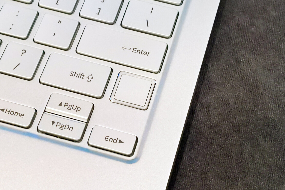 Synaptics Boldly Hacks Vulnerable Fingerprint Sensors To Underscore Need For End-To-End Encryption