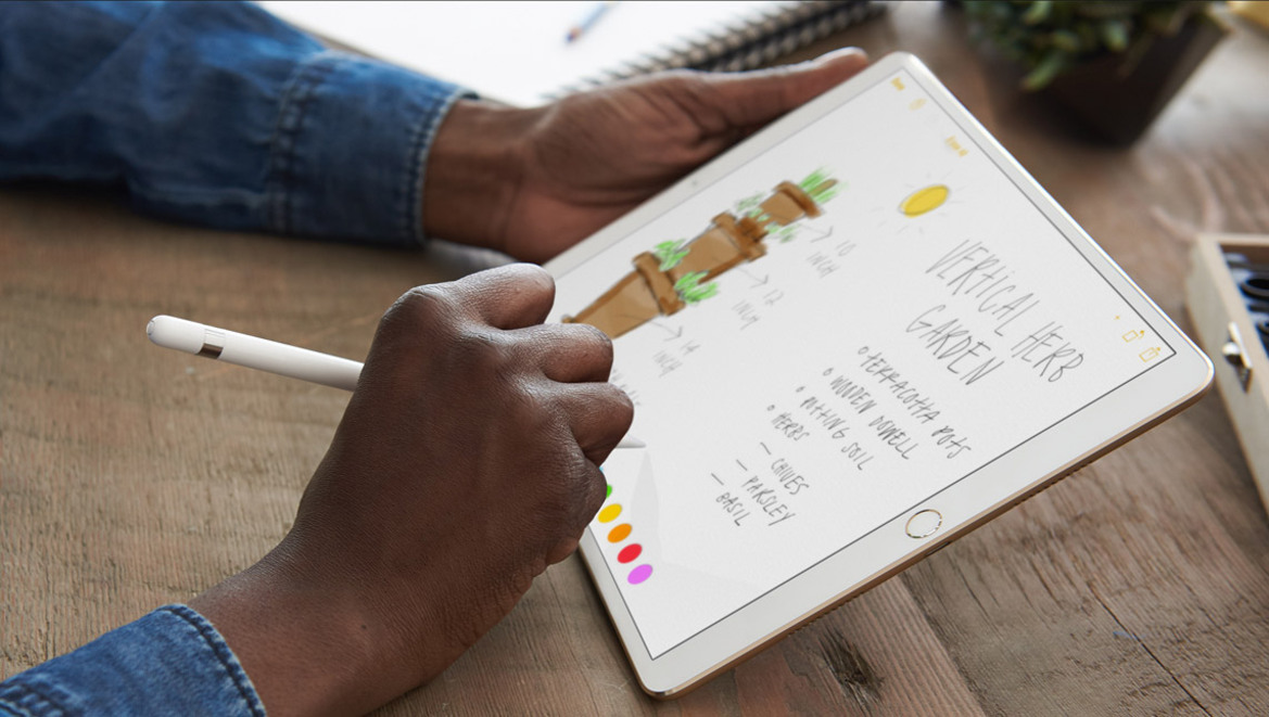 Apple Launches More Powerful 10.5-inch iPad Pro With Slimmer Bezels And 120Hz Display