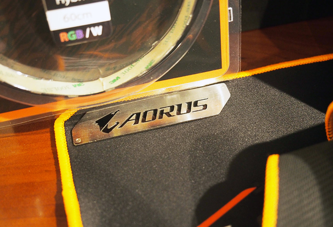 Gigabyte Aorus X299 Xperience Pack Unboxing