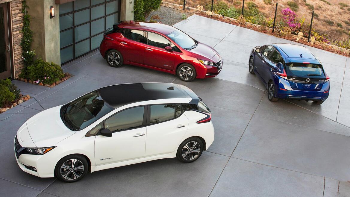 2018 Nissan Leaf Charges Ahead With 150-Mile Range And Sub $30K Price