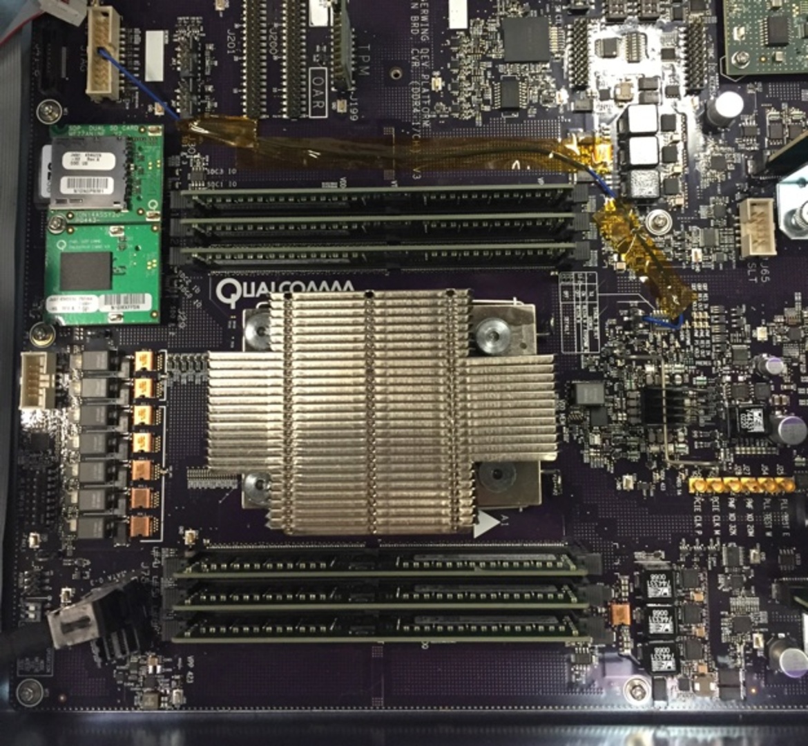 Qualcomm Centriq 2400 Server Chip Takes On Intel Xeon In Cloudflare Benchmark Gauntlet