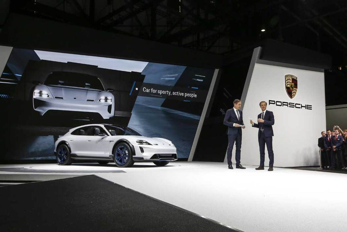 Porsche Mission E Cross Turismo EV Concept Packs 600HP Into Luxurious Soft-Roader
