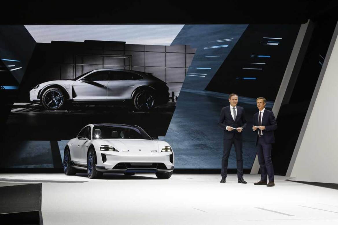 Porsche Mission E Cross Turismo EV Concept Packs 600HP Into Luxurious Soft-Roader