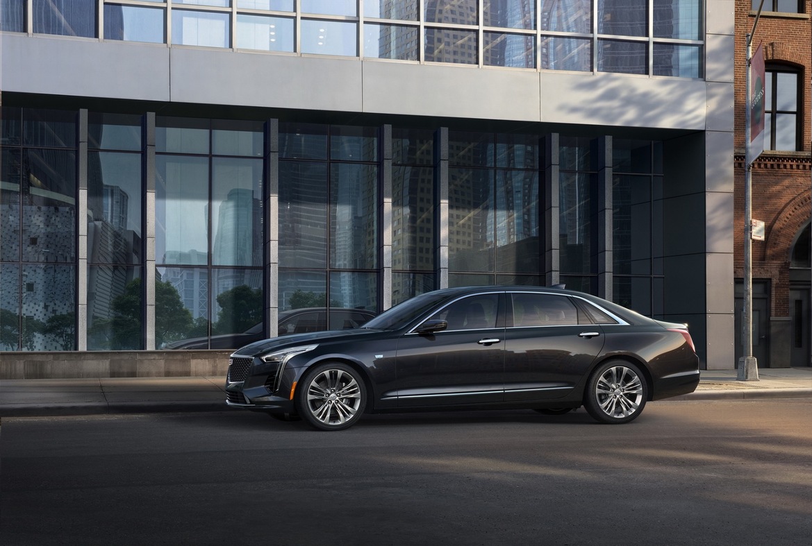Cadillac Roars Back With Exclusive Twin-Turbo 550HP 4.2-Liter V8 For 2019 CT6 V-Sport
