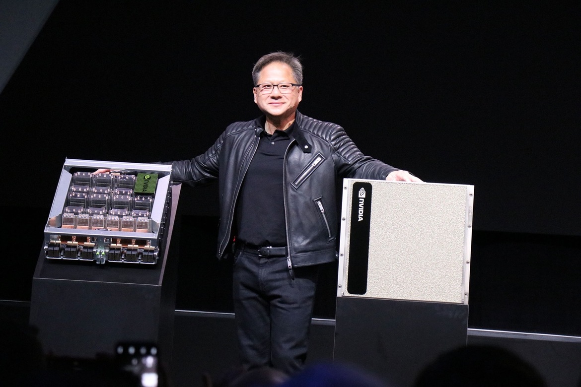 NVIDIA Unveils Beastly 2 Petaflop DGX-2 AI Supercomputer With 32GB Tesla V100 And NVSwitch Tech (Updated)