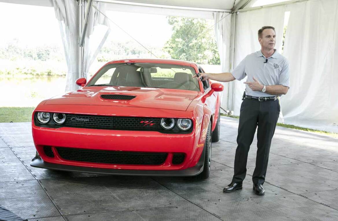 Inside The 2019 Dodge Challenger SRT Hellcat Redeye Beats A Demonic 797hp Heart