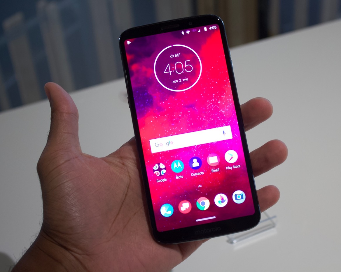 Motorola Moto Z3 Breaks Out From The Android Pack With Bleeding-Edge 5G Moto Mod