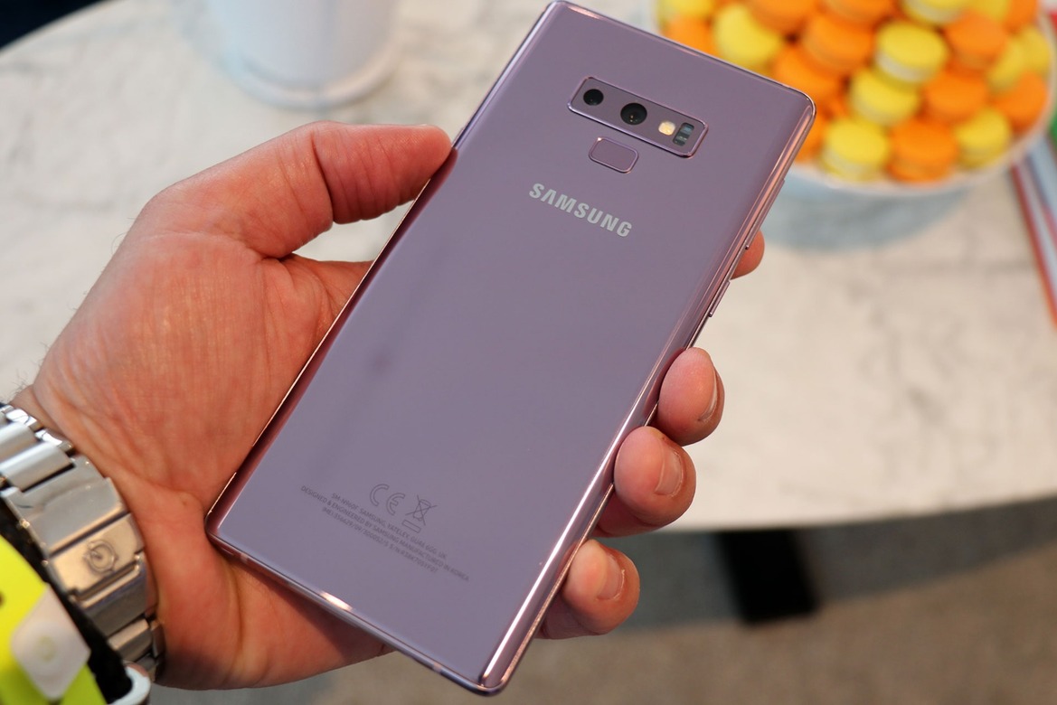 Samsung Galaxy Note 9 First Look: Feature-Packed, 8GB RAM, New S Pen And Fortnite Ready