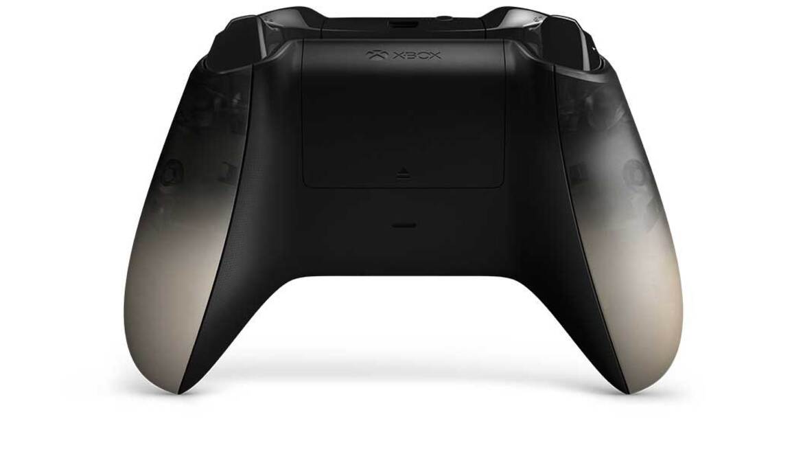 Microsoft Outs Stealthy Translucent Phantom Black Xbox One Wireless Controller