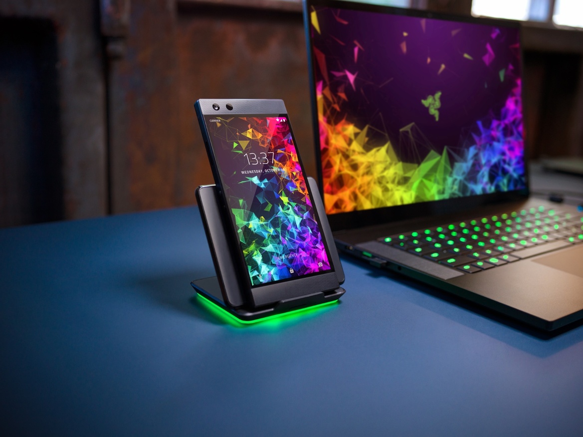 Razer Phone 2 Entices Gamers With Snapdragon 845, Brighter 120Hz Display, Chroma Lighting