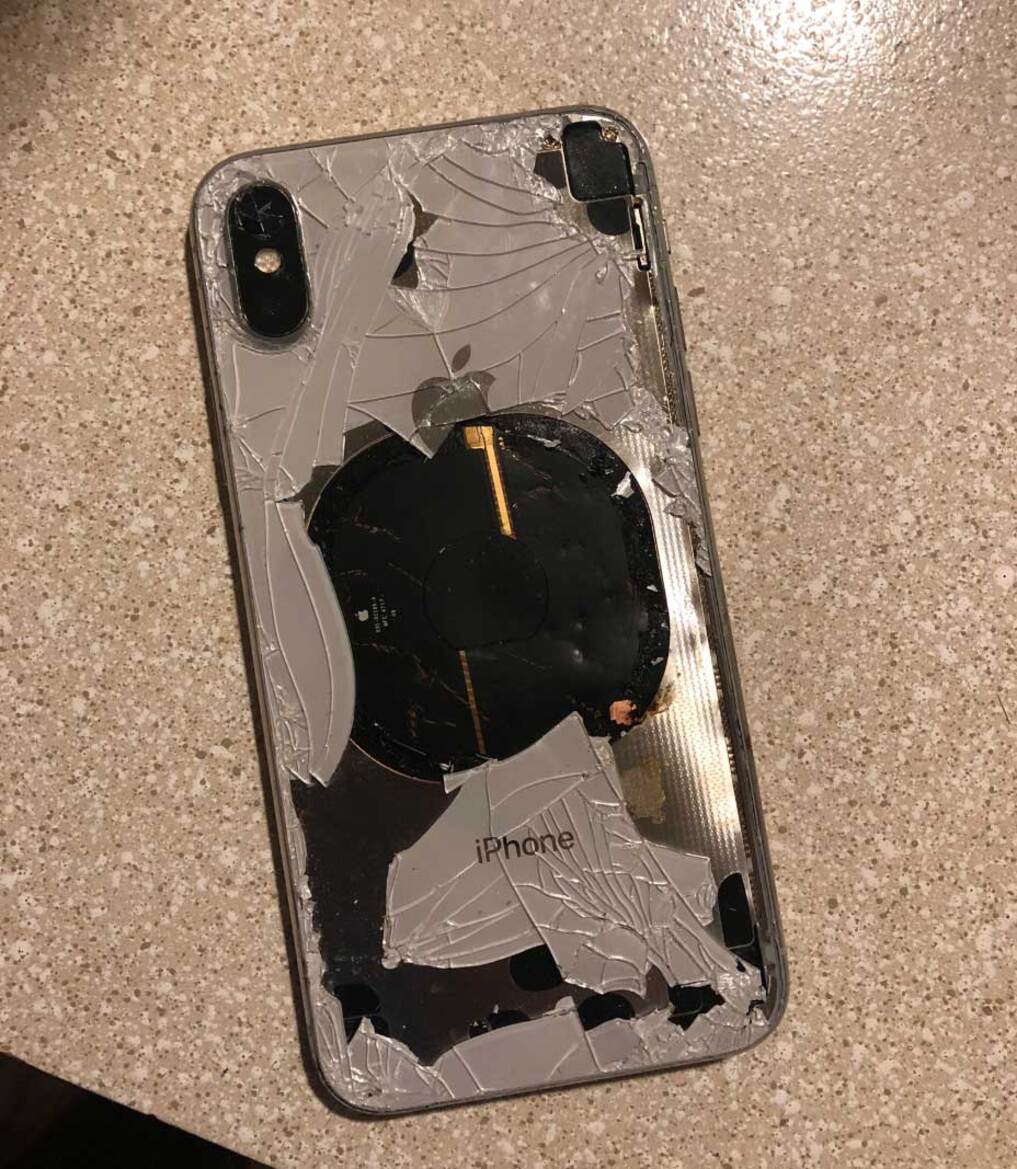 iPhone X Explodes During iOS 12.1 Upgrade Sparking Apple Investigation
