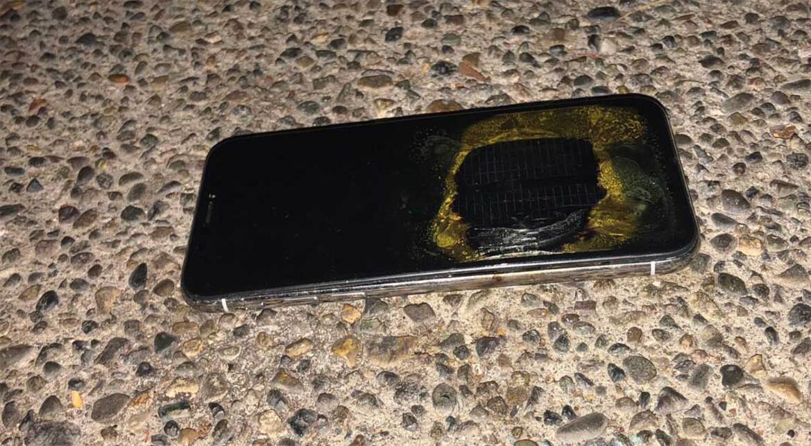 iPhone X Explodes During iOS 12.1 Upgrade Sparking Apple Investigation