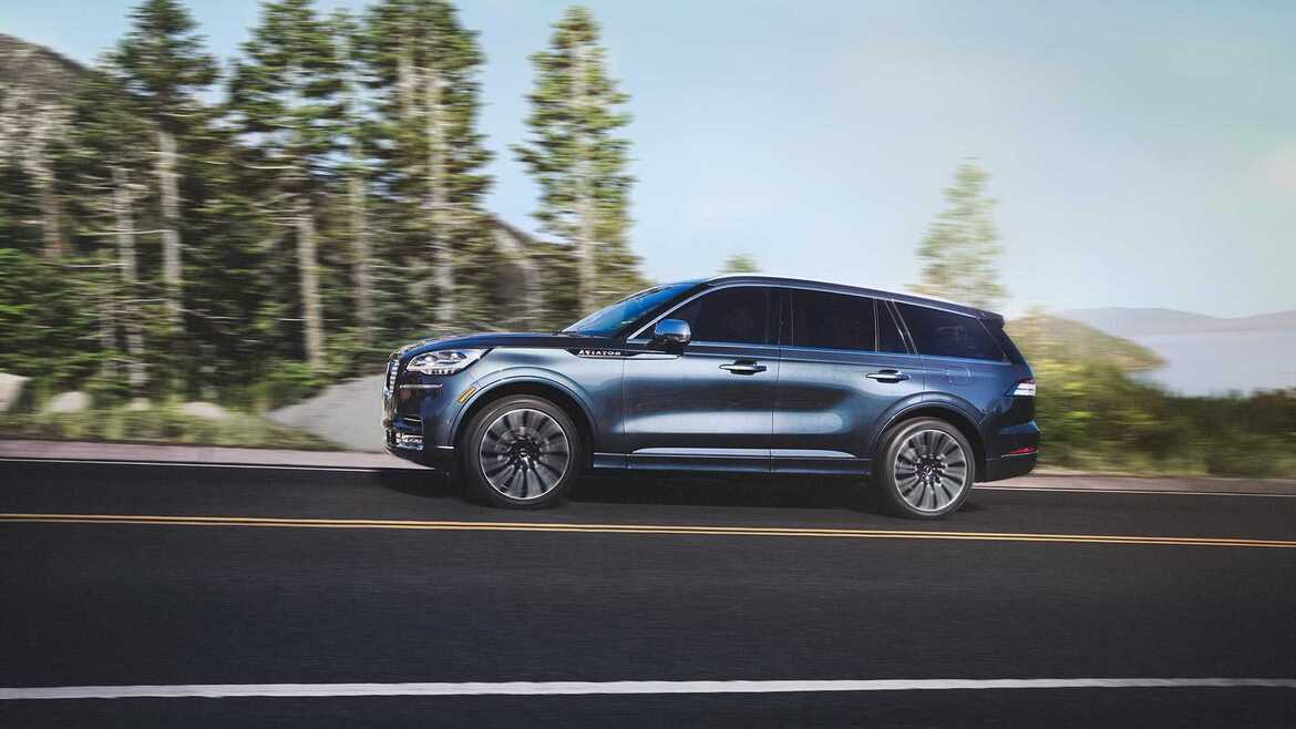 Lincoln's Luxurious 2020 Aviator High-Tech Crossover Combines 450hp Plug-in Hybrid Powertrain