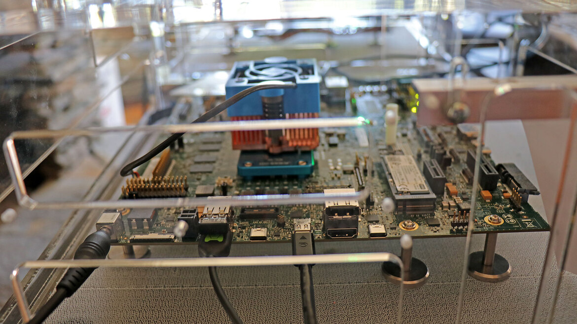 Intel Unveils 10nm Sunny Cove CPU Architecture With Gen11 Graphics, Major Performance Lift