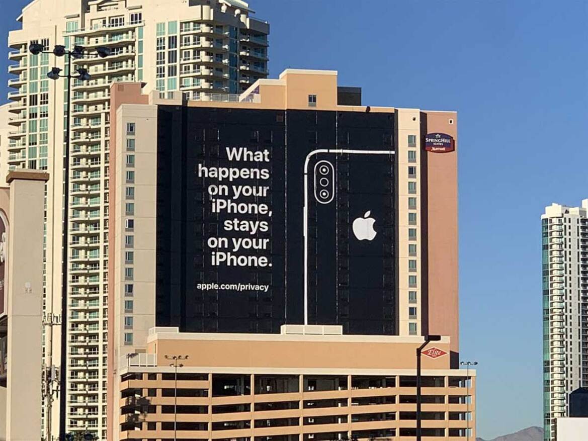 Apple Brazenly Mocks Tech Rivals With Huge Billboard Touting Privacy At CES 2019