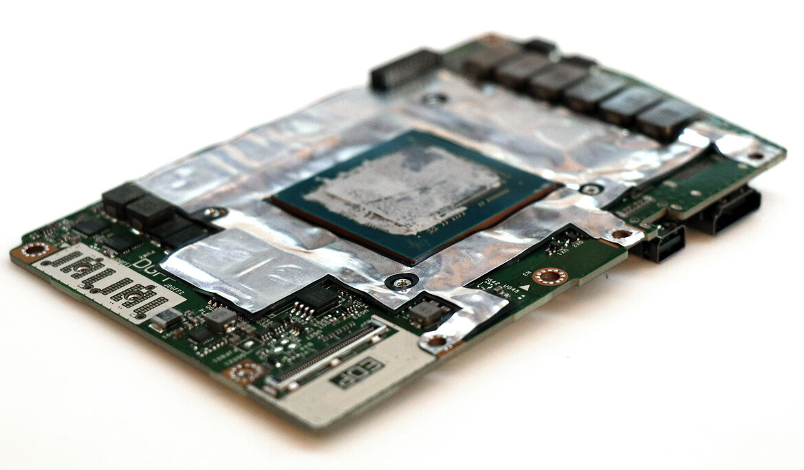 Inside Alienware's Area-51m Killer Gaming Laptop With Modular GeForce RTX Graphics