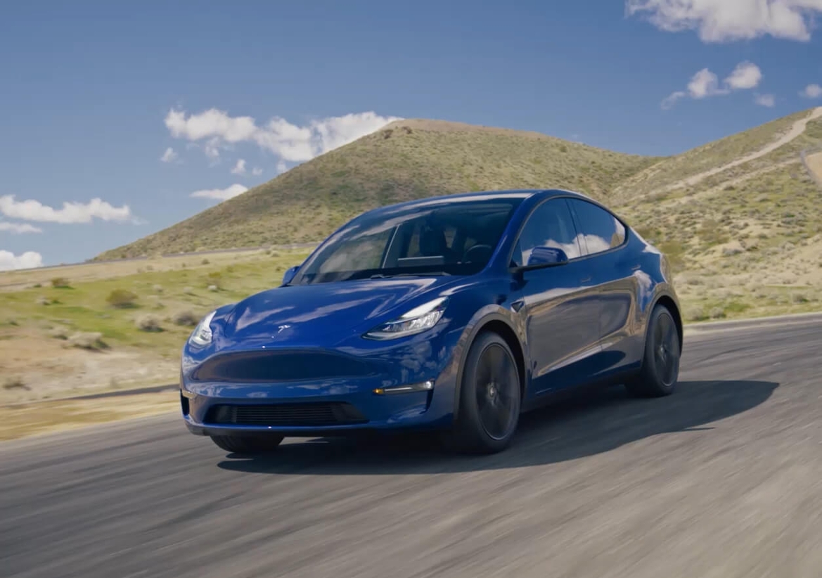 Tesla Model Y Revealed: 0-60 in 3.5 Seconds, 300-Mile Range With Seating For Up To 7