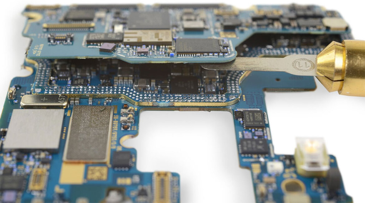 Samsung Galaxy Note 10+ 5G Teardown Reveals A Few Surprises And Horrible Repairability