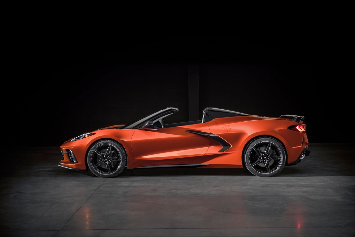 GM Unwraps 2020 C8 Corvette Stingray Convertible And Drop Dead Gorgeous C8.R Race Car