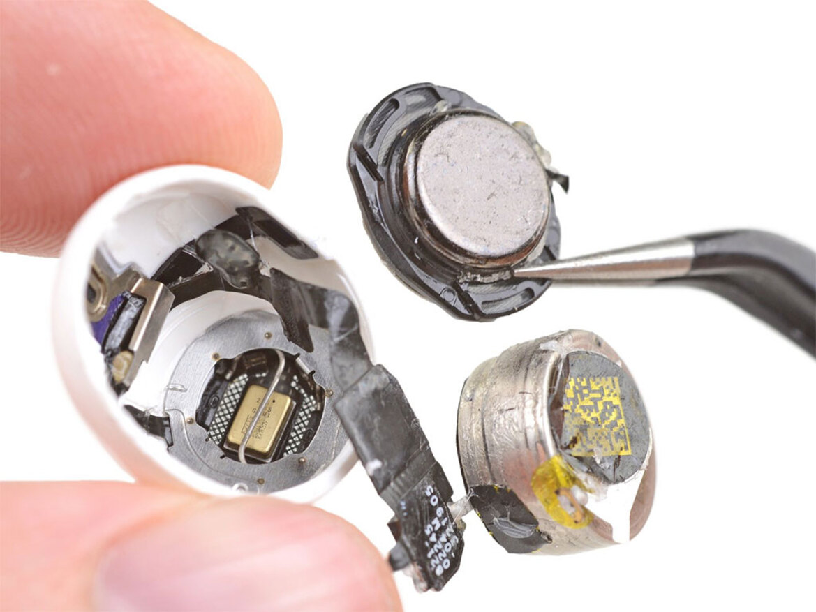 AirPods Pro Teardown Highlights Poor Repairability Headed For The Junk Heap