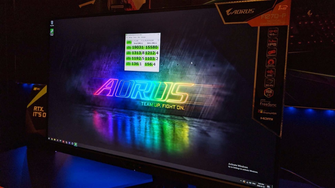 Gigabyte Quad-Aorus PCIe 4.0 SSD RAID Array Rips Nearly 20GB/sec At CES 2020