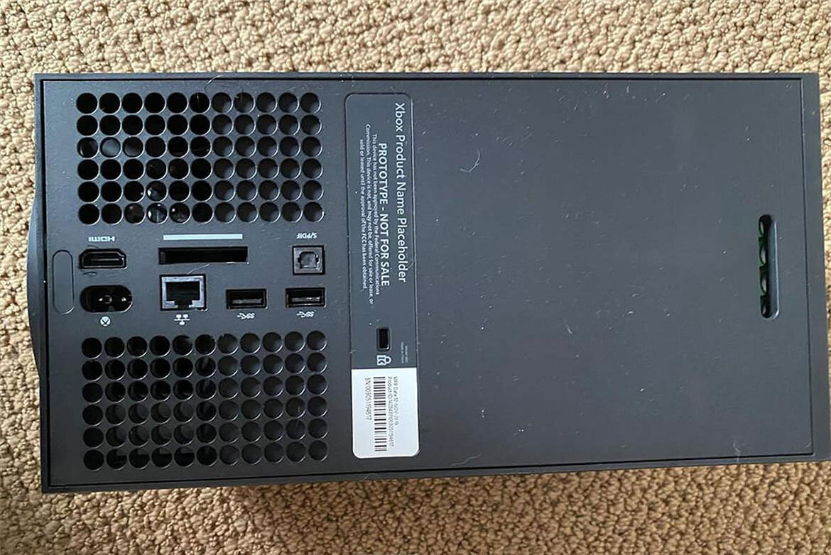 Xbox Series X Has A Mysterious Port That Could Be Used For This Key Gaming Feature