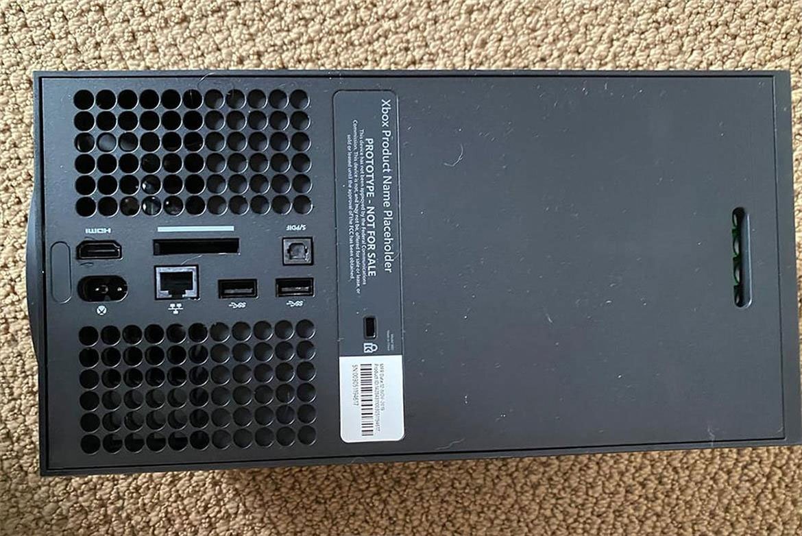 Xbox Series X Has A Mysterious Port That Could Be Used For This Key Gaming Feature