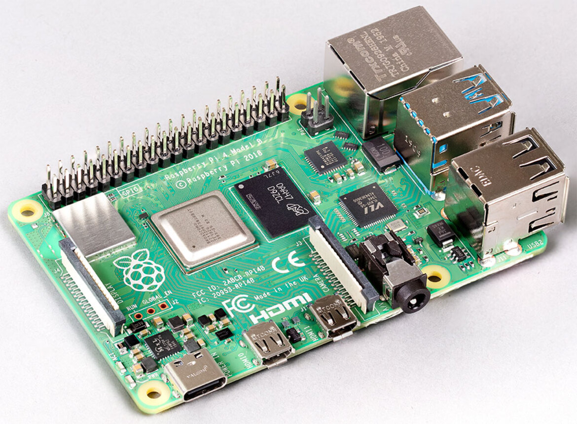 Raspberry Pi 4 Gets Ripped With 8GB RAM, 64-Bit Raspbian OS Beta
