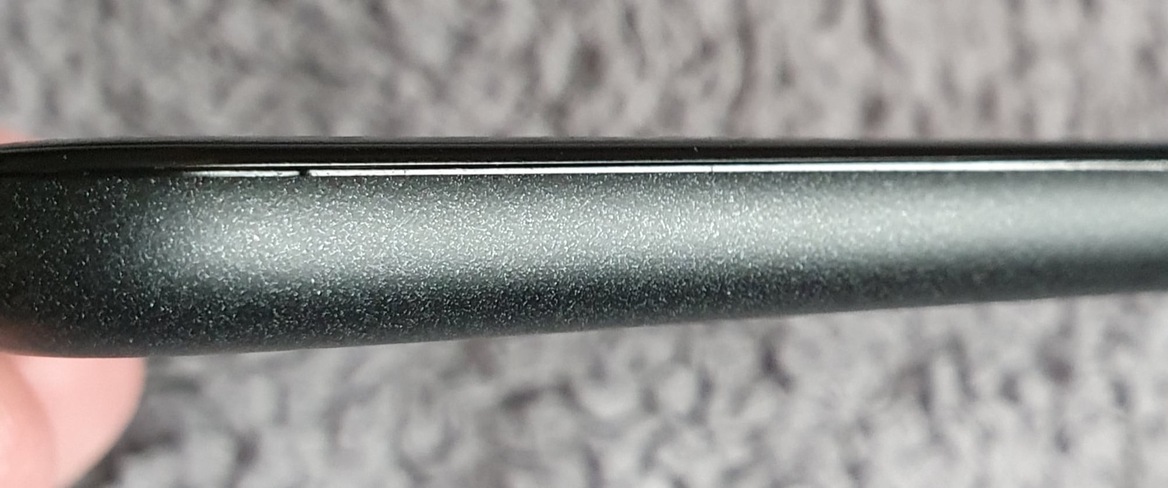Google Pixel 5 Launch Marred By Poor Quality Control, Gaps Between Body And Display