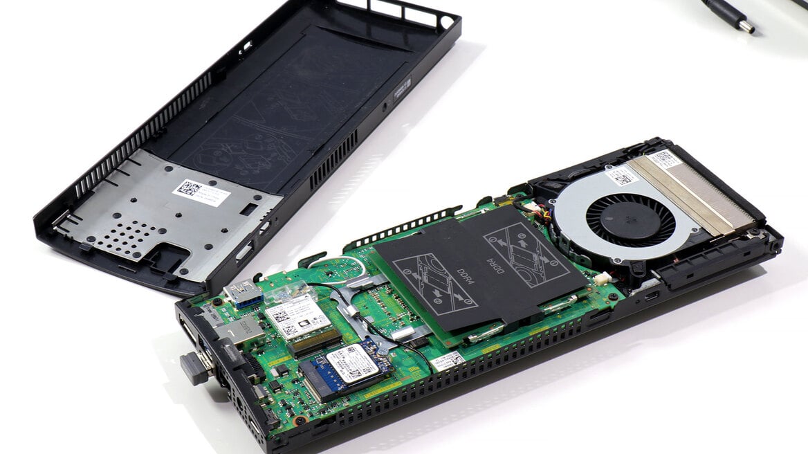 Hands-On With Dell’s Innovative Latitude 9420 And Impressive 7090 Ultra Modular PC For CES 2021
