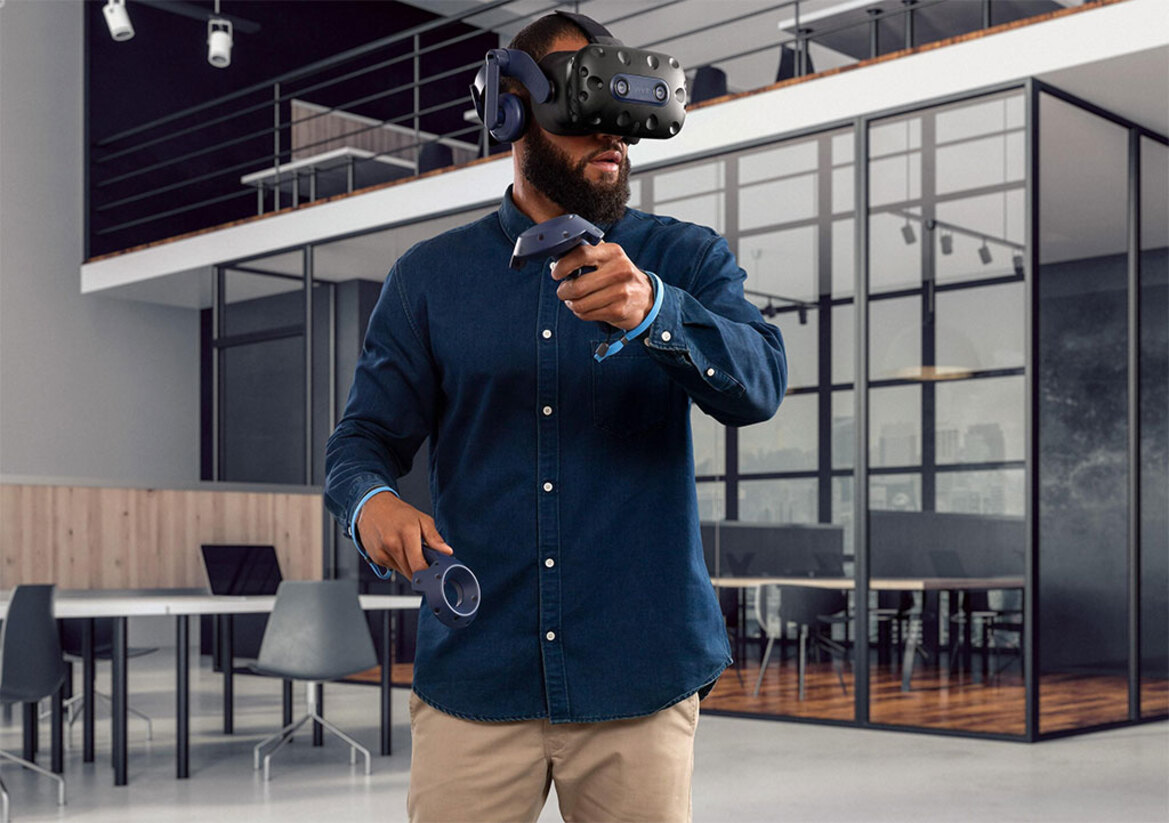 HTC Vive Pro 2 VR Headset Arrives In June With 5K Displays, 120Hz Refresh Rate