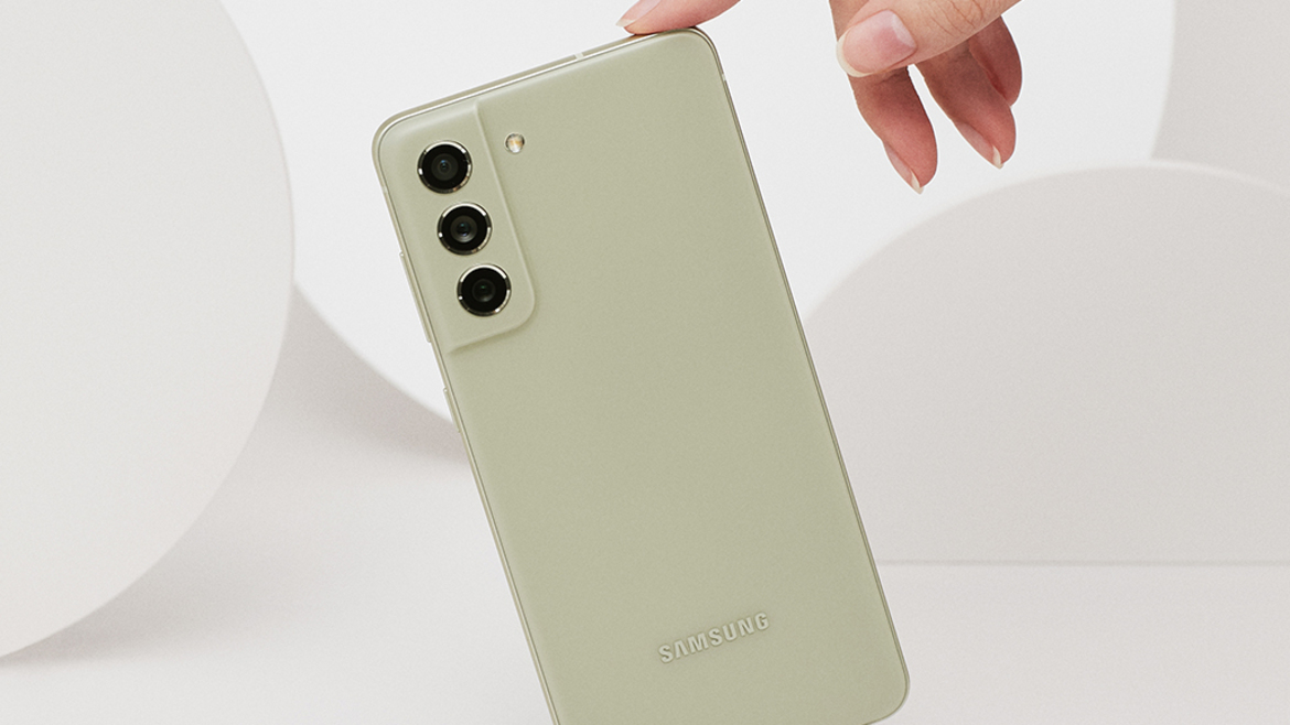 Samsung's Long Rumored Galaxy S21 Fan Edition Steps Out For Real At CES
