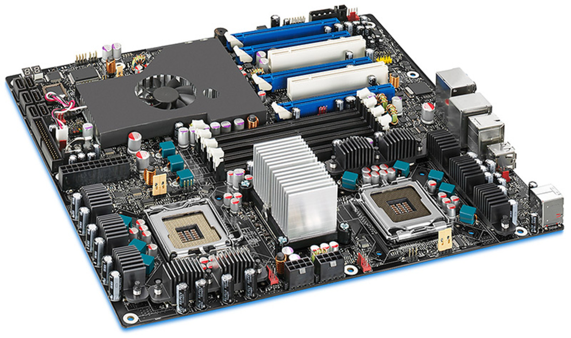 Intel Skulltrail Motherboard Sneak Peek