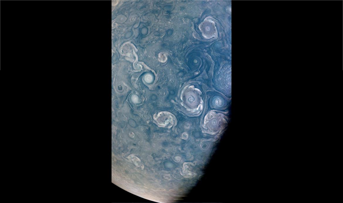 NASA's Stunning Juno Images Reveal Jupiter's Hurricane-Like Spiral Wind Patterns