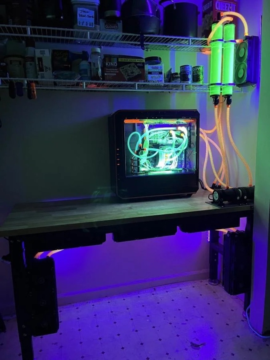 Check Out This Totally Bonkers Liquid Cooled Gaming PC With 69 Water Blocks