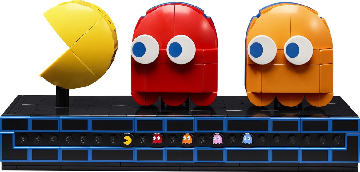 Pac-Man Arcade LEGO Set Recreates Retro Gaming Glory With A Clever Crank