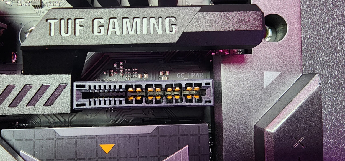 ASUS Built A GeForce RTX 4070 Concept Card That Doesn't Use Any Power Cables