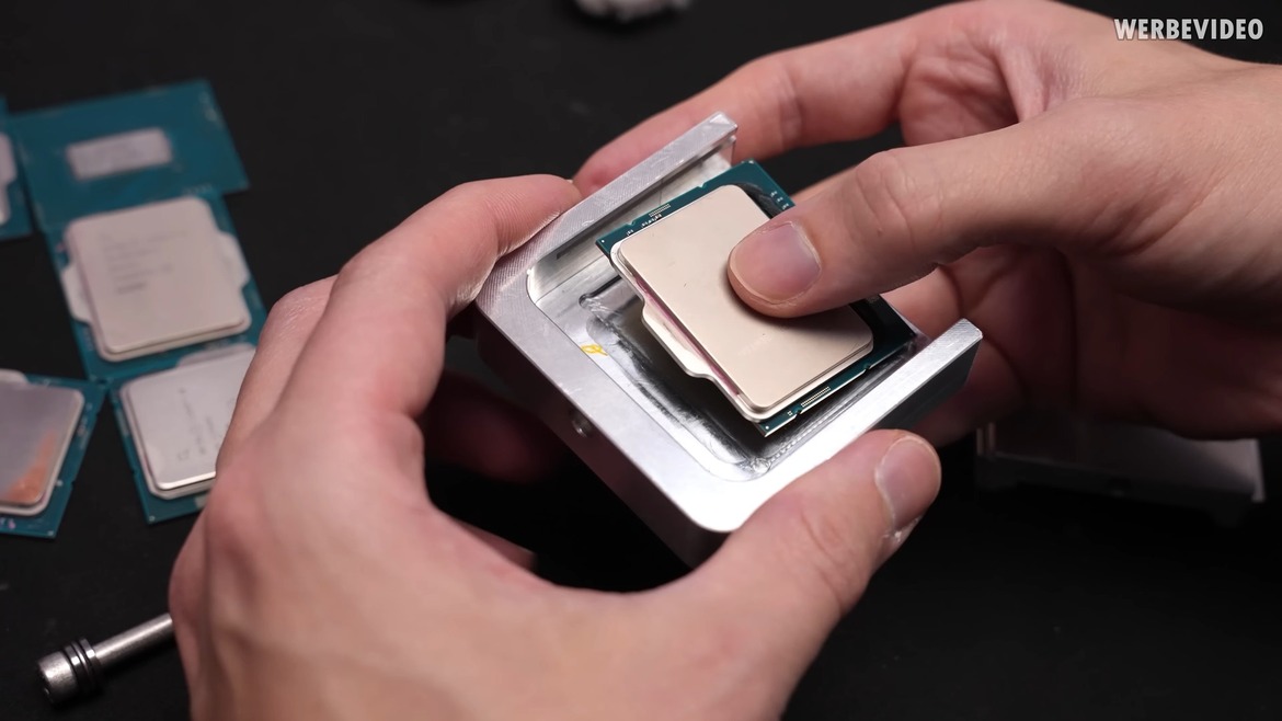 Intel 14th Gen Core i9-14900K CPU Delidding Reveals A Cool Surprise