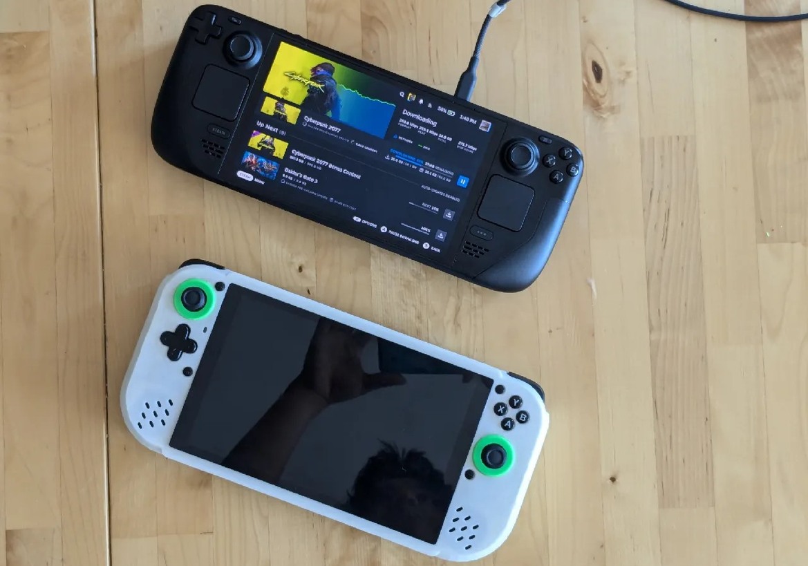 Modder Builds Custom Steam Deck From Framework Laptop Guts And 3D Printed Case