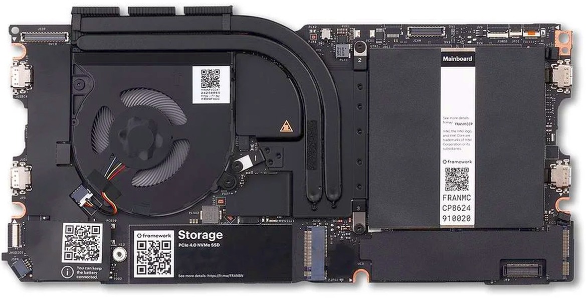 Modder Builds Custom Steam Deck From Framework Laptop Guts And 3D Printed Case