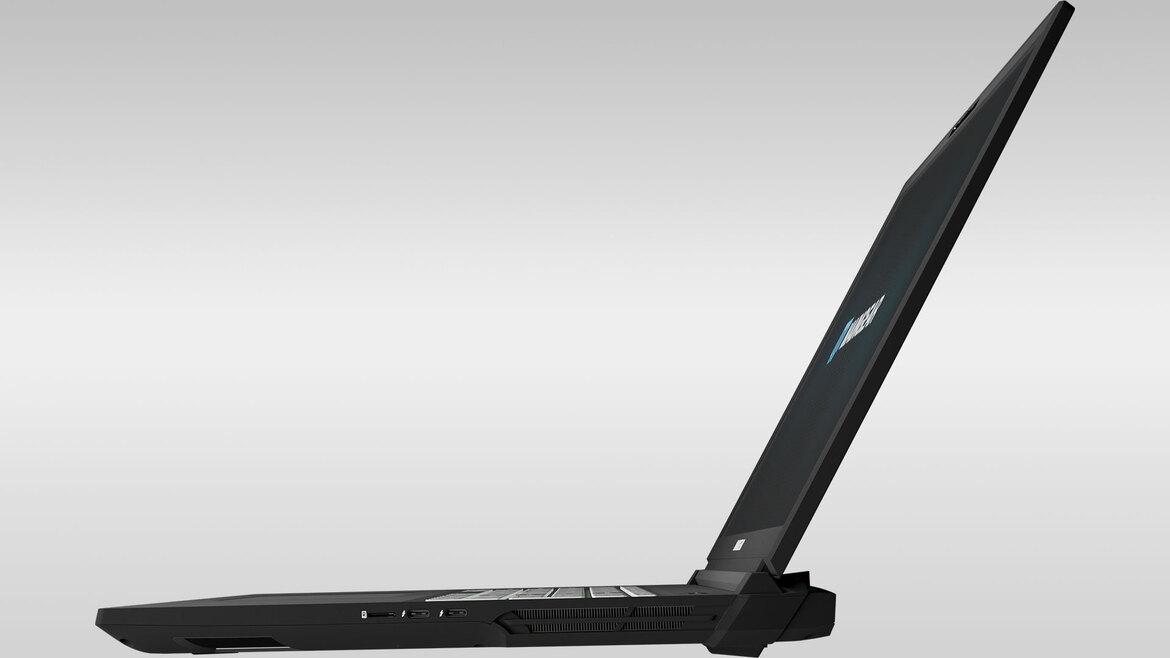 Maingear Unveils Ultima 18 Laptop With RTX 5090 Power For 4K/200Hz Beast Gaming