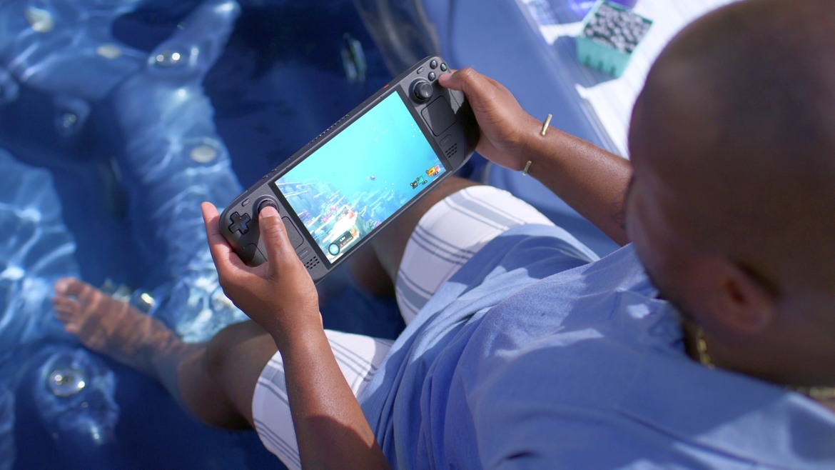 ROG Xbox Ally X Vs Lenovo Legion Go 2: Which Handheld Gaming Device Wins 2025?