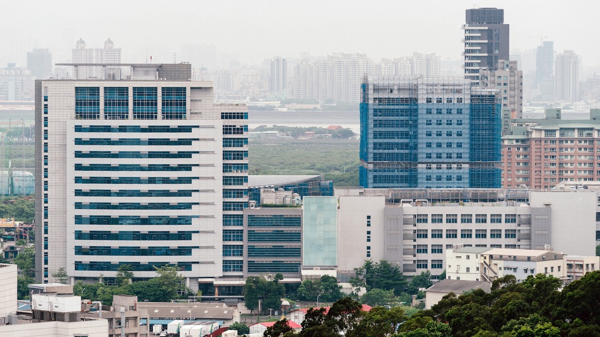 ASUS Issues PC Price Hike Warning Amid DRAM & NAND Shortage