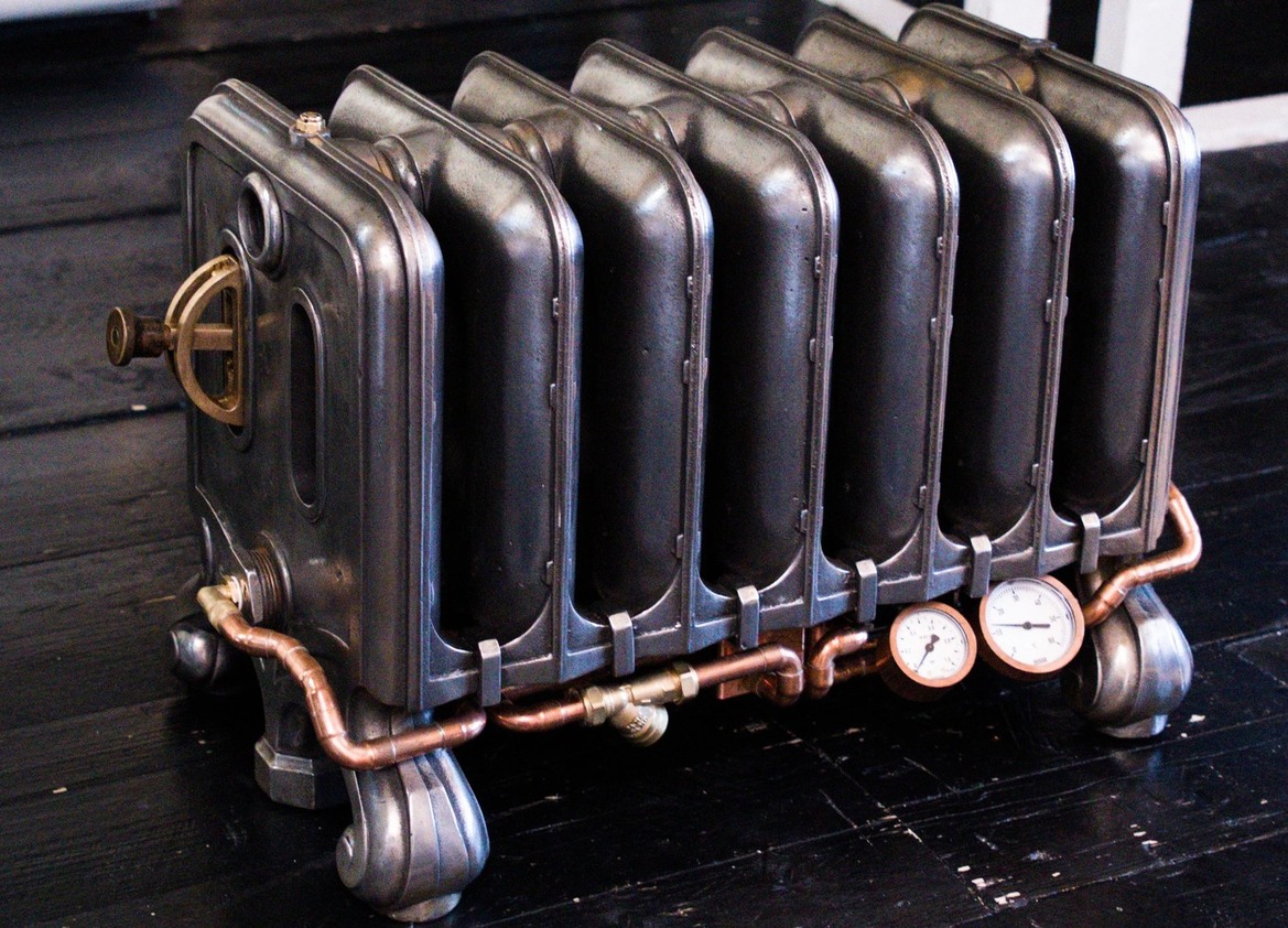 Epic Cast Iron Radiator Gaming PC Weighs 218 Lbs And Rocks An RTX 5080